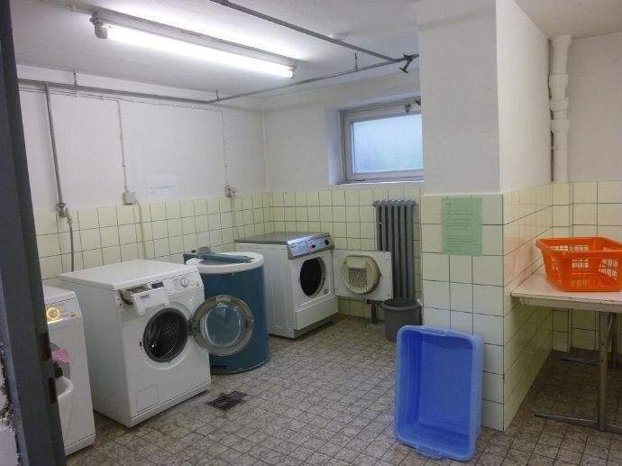 Etagenwohnung Düsseldorf Mörsenbroich - 2 Zimmer, 68 m&sup2;, 280.000&euro; | Angebot:24348098