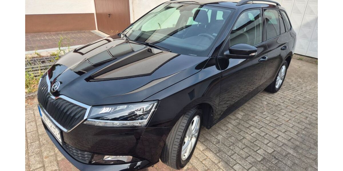 Skoda Fabia 62.488 km 12.200 &euro; WUPPERTAL 42113