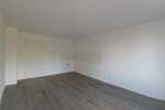 Düsseldorf-Oberbilk, Heerstraße 27 - Komplett sanierte Wohnung mit 2 Balkonen + Küchenzeile ab Oktober zu mieten !!