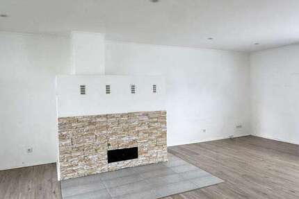 Wohnung zum Mieten in Krefeld 1.160 € 143 m²