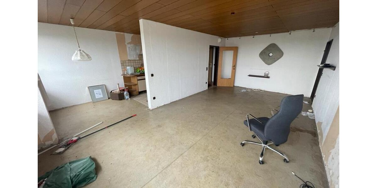 Etagenwohnung Duisburg Essenberg - 3 Zimmer, 84 m&sup2;, 666&euro; | Angebot:25118611