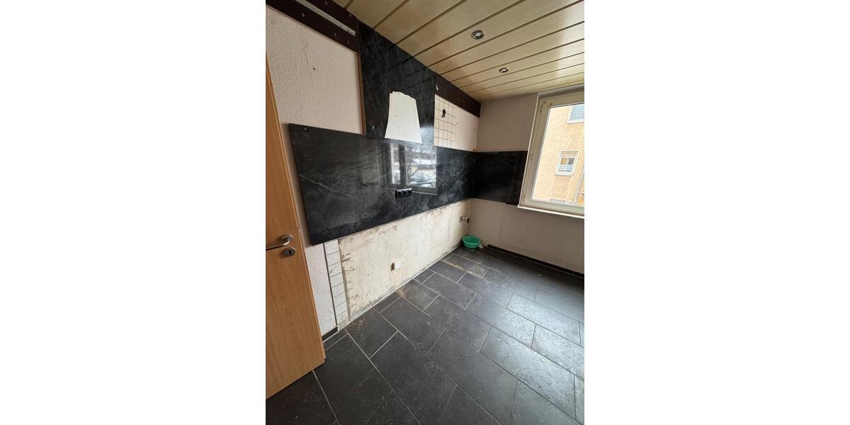 4-Zimmer | 86 qm | 1. OG | Kein Balkon | Im Herzen von Homberg 4 zimmer