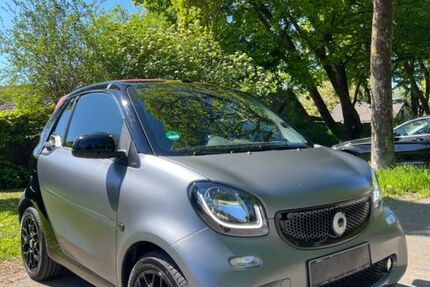 Smart ForTwo 62.069 km 14.900 &euro; Mönchengladbach 41169