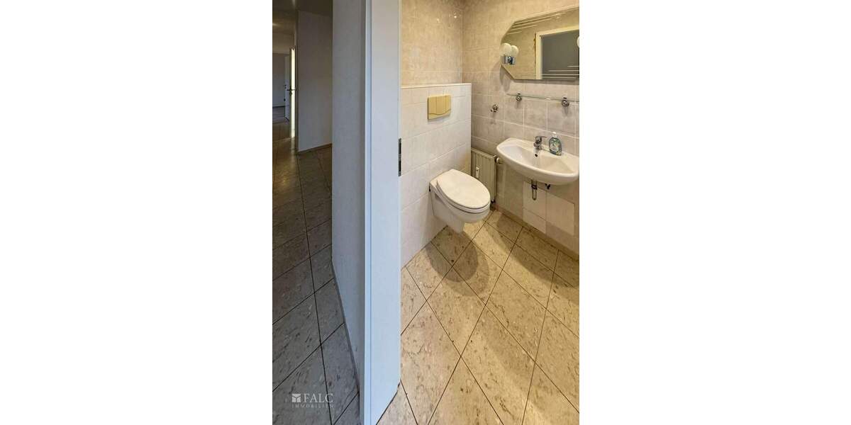 Etagenwohnung Bergheim Glessen - 7 Zimmer, 214 m&sup2;, 469.000&euro; | Angebot:24114363