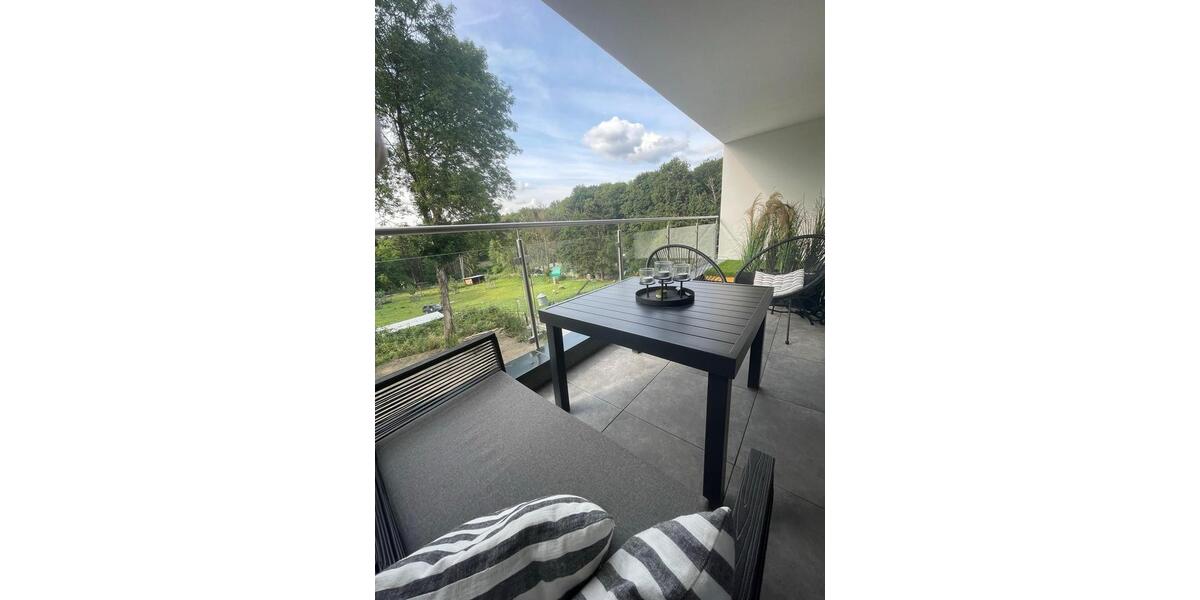 Moderne und helle neuwertige 4-Zimmer Wohnung mit 3 Balkonen im EG in Solingen 4 zimmer