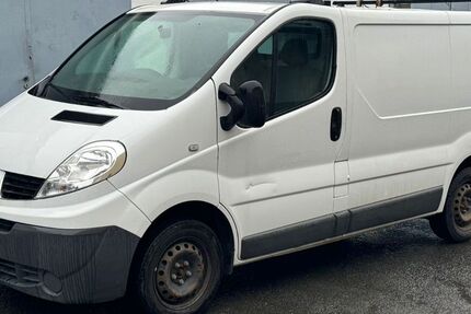 Renault Trafic 128.600 km 6.900 € Düsseldorf 40468