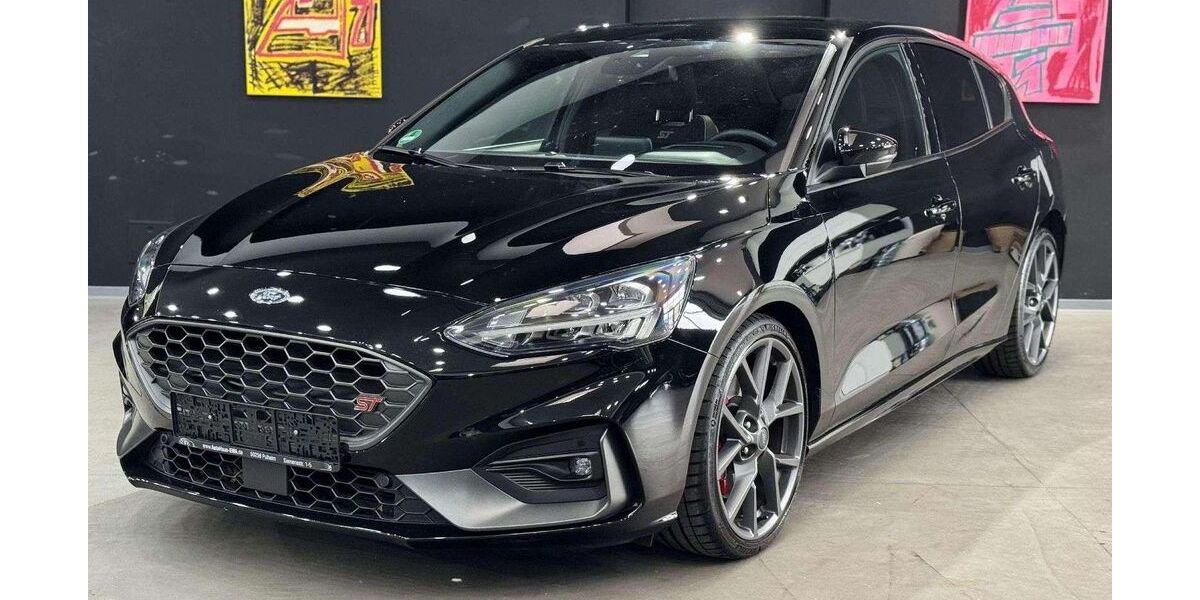 Ford Focus 26.800 km 27.950 &euro; Pulheim 50259