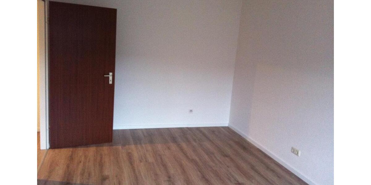 Etagenwohnung Mönchengladbach Süd - 4 Zimmer, 115 m&sup2;, 290.000&euro; | Angebot:26398013