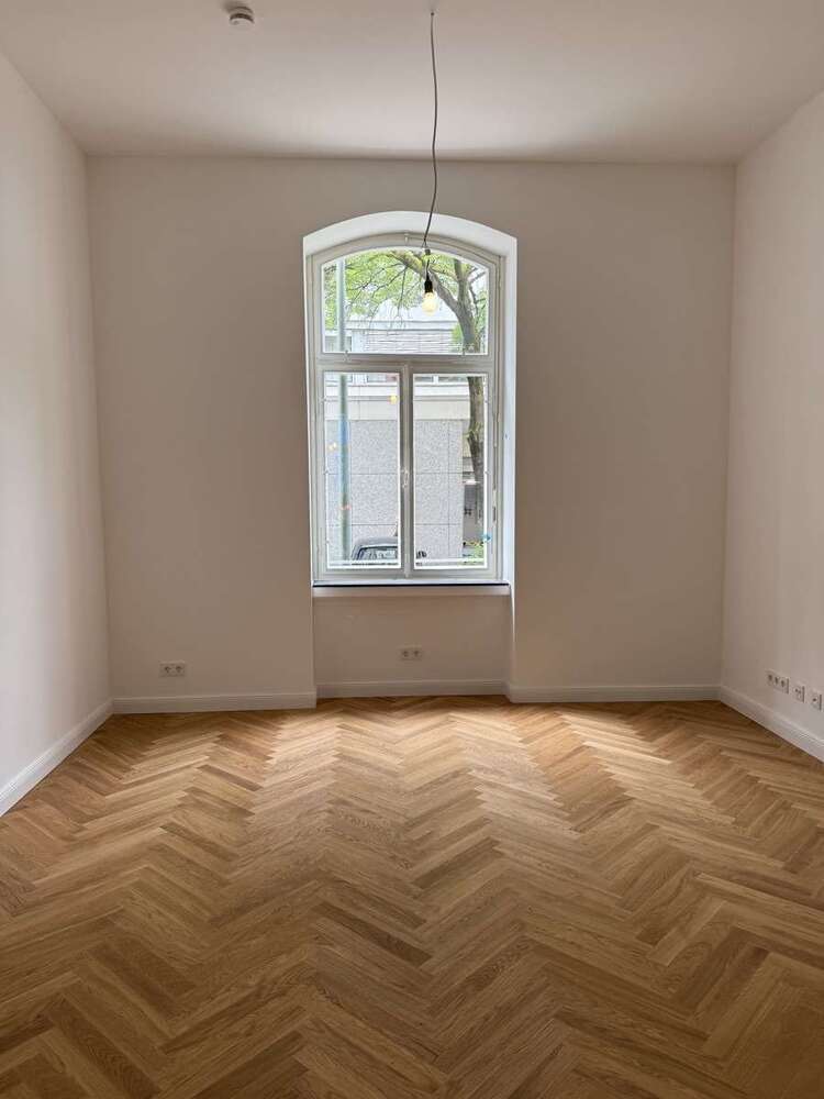 Wohnung zum Mieten in Düsseldorf 2.150 € 103 m²