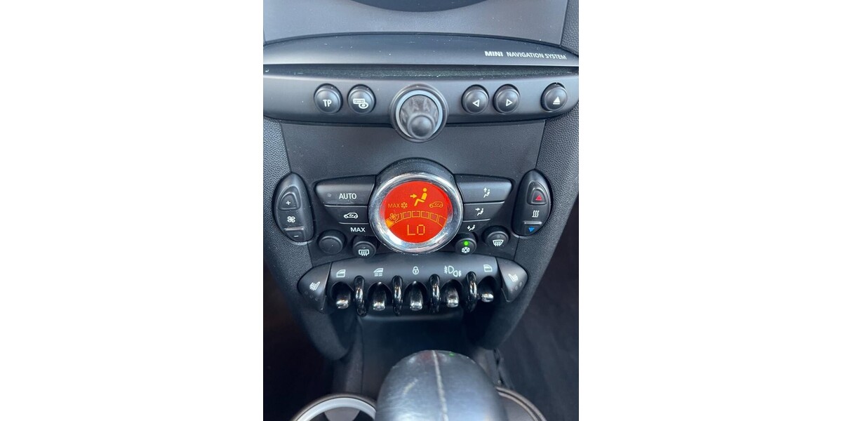 Mini 98.000 km 12.500 &euro; Bedburg 50181