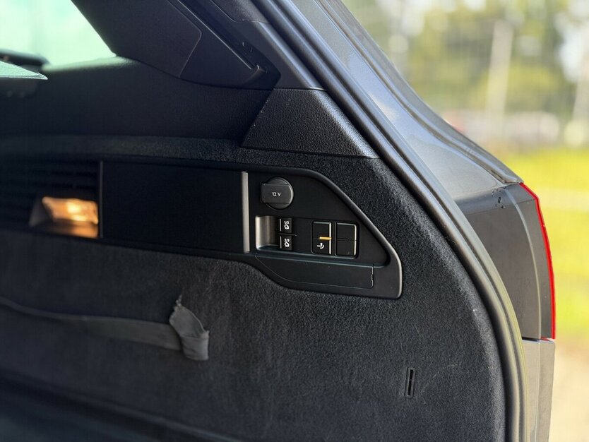 VW Touareg V6 TDI BMT Leder / Kamera / Memory 147.000 km 20.790 € Mönchengladbach 41066