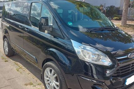 Ford Tourneo Custom 121.000 km 16.999 &euro; Mülheim an der Ruhr 45468