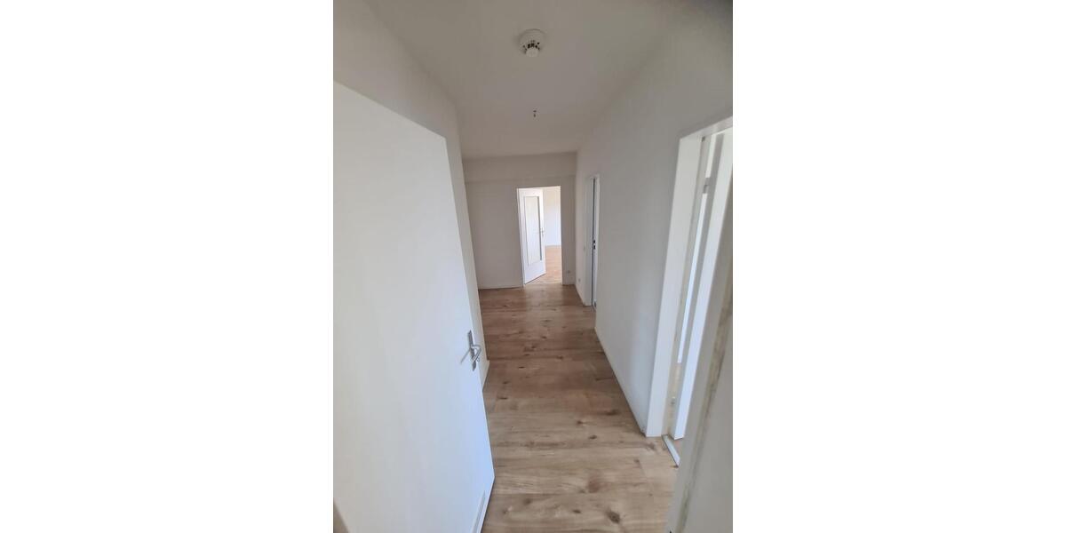 Etagenwohnung Düsseldorf Stadtbezirk 10 - 2 Zimmer, 62 m&sup2;, 749&euro; | Angebot:26351232