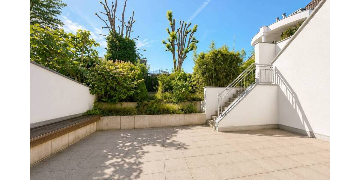 Etagenwohnung Düsseldorf Niederkassel - 4 Zimmer, 147 m&sup2;, 1.149.000&euro; | Angebot:26887167