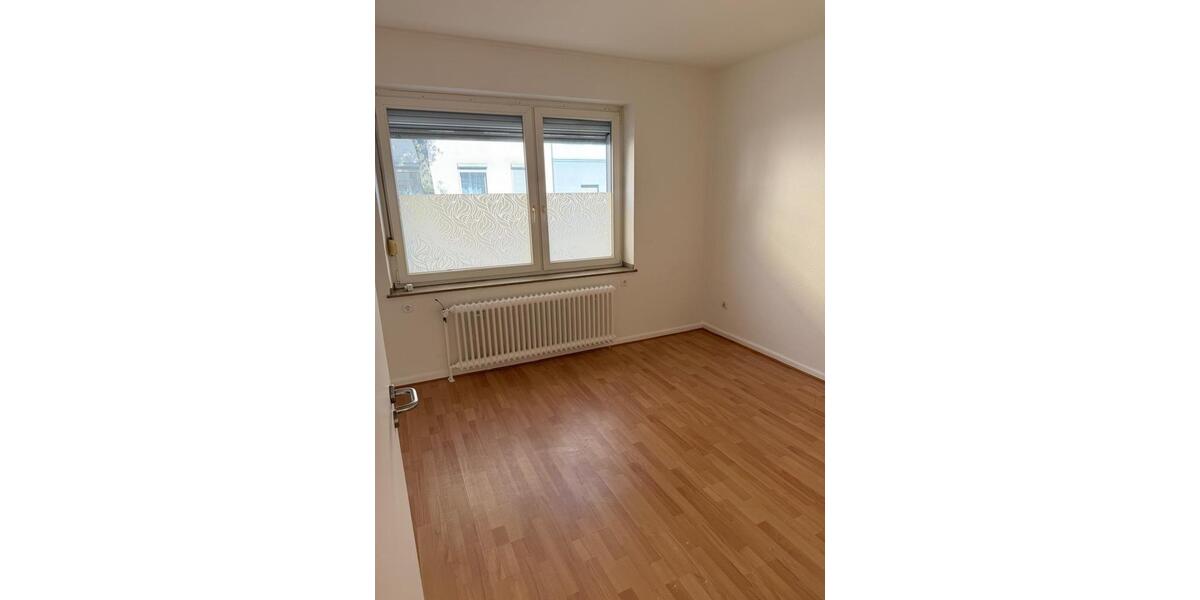 Erdgeschoßwohnung Mönchengladbach - 2 Zimmer, 40 m&sup2;, 515&euro; | Angebot:25807106
