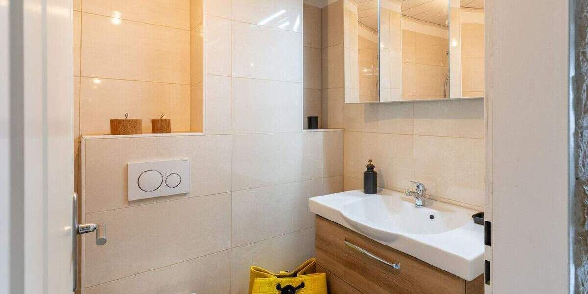 Reihenendhaus Neuss Grefrath - 5 Zimmer, 117 m&sup2;, 429.000&euro; | Angebot:25736311