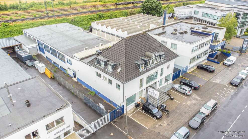 Halle in Köln 2.900.000 € 1597.7 m²