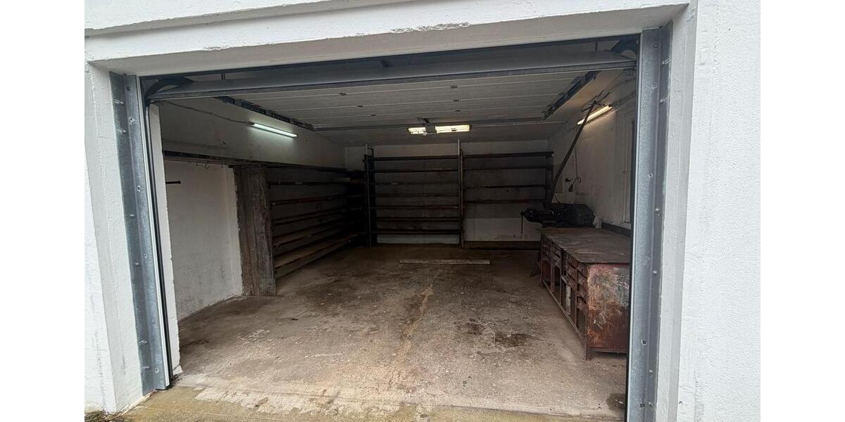 Garagen / Stellplätze Dormagen Broich - 230&euro; | Angebot:26037636