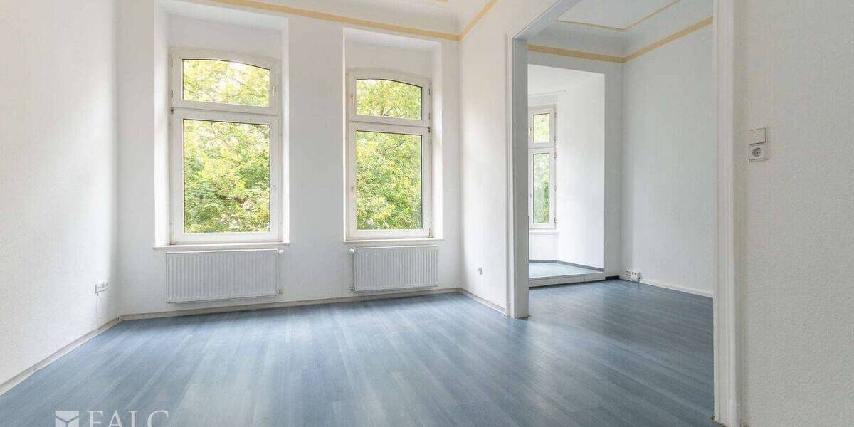 Mehrfamilienhaus, Wohnhaus Krefeld Stadtmitte - 1 Zimmer, 384 m&sup2;, 699.999&euro; | Angebot:26081937