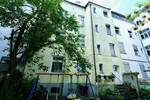 Mehrfamilienhaus in Düsseldorf-Benrath - charmantes Altbauobjekt mit vier Wohneinheiten.