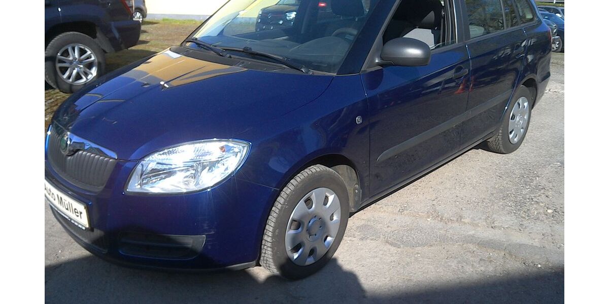 Skoda Fabia 62.000 km 4.900 &euro; Mülheim-Speldorf 45478