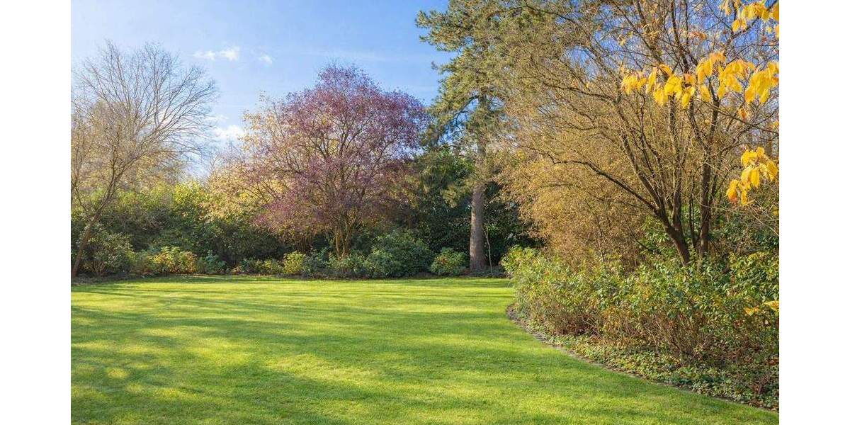 Etagenwohnung Krefeld / Bockum Bockum - 5 Zimmer, 229 m&sup2;, 2.950&euro; | Angebot:25740530