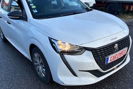 Peugeot 208 110.000 km 8.670 &euro; Mönchengladbach 41199