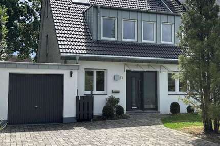 Haus zum Mieten in Düsseldorf 3.950 € 195 m²