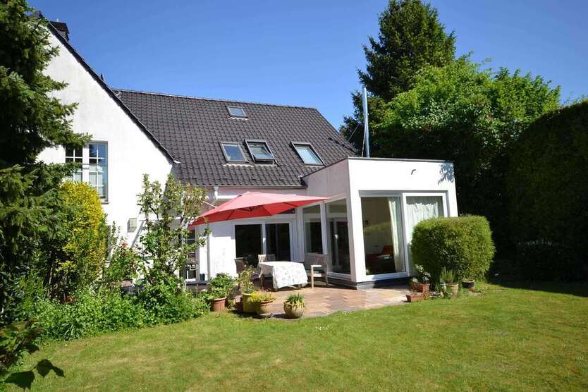 Haus zum Kaufen in Essen 925.000 € 198 m²