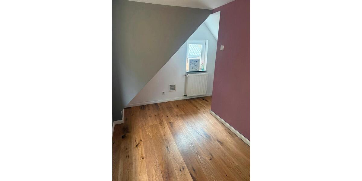 Einfamilienhaus Solingen - 5 Zimmer, 140 m&sup2;, 279.000&euro; | Angebot:26820699