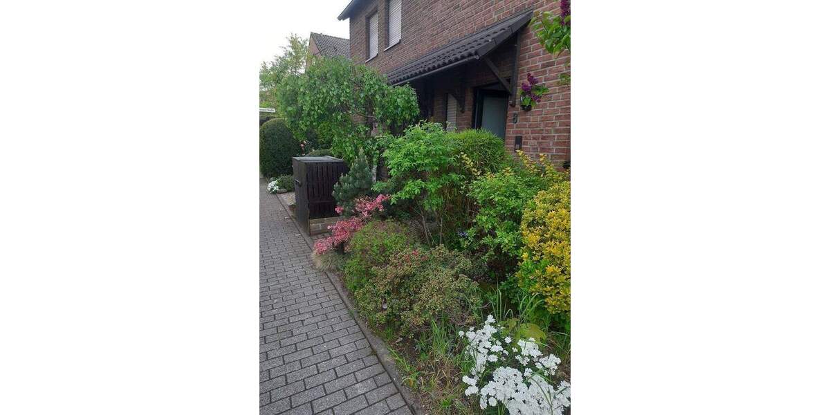 Reihenmittelhaus Monheim am Rhein Baumberg - 4 Zimmer, 112 m&sup2;, 495.000&euro; | Angebot:25716335