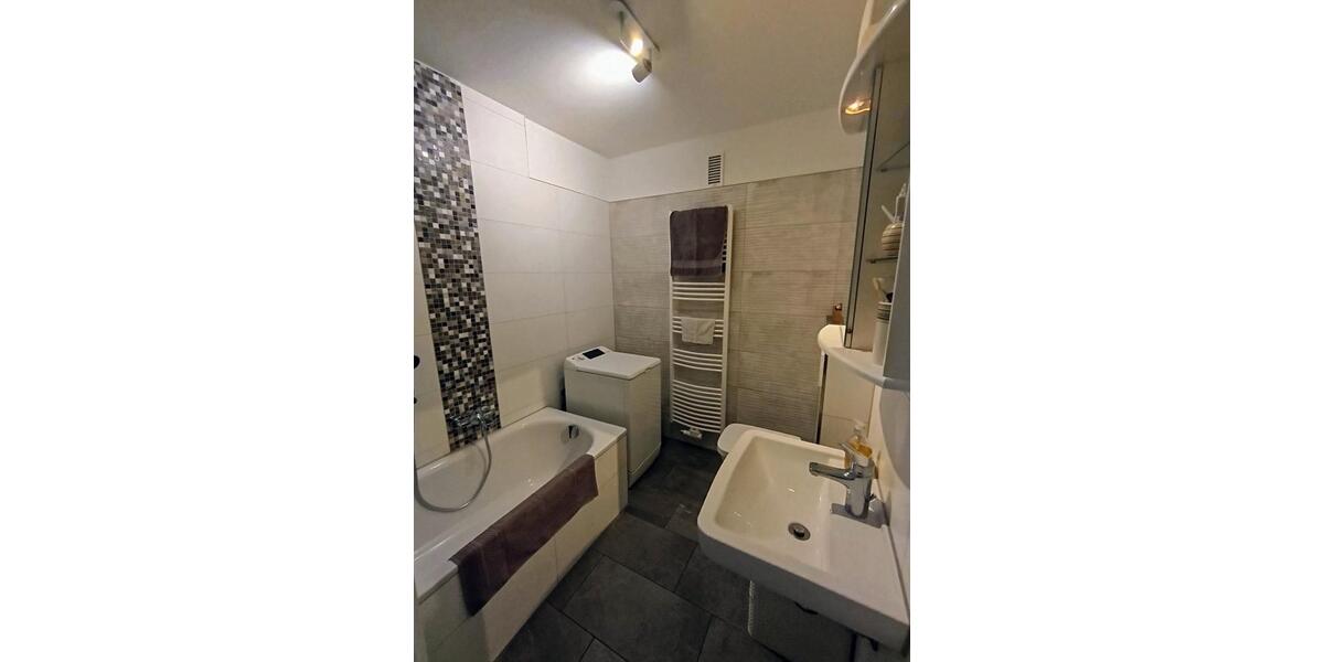Etagenwohnung Duisburg Duisburg-Mitte - 3 Zimmer, 78 m&sup2;, 184.000&euro; | Angebot:25945496