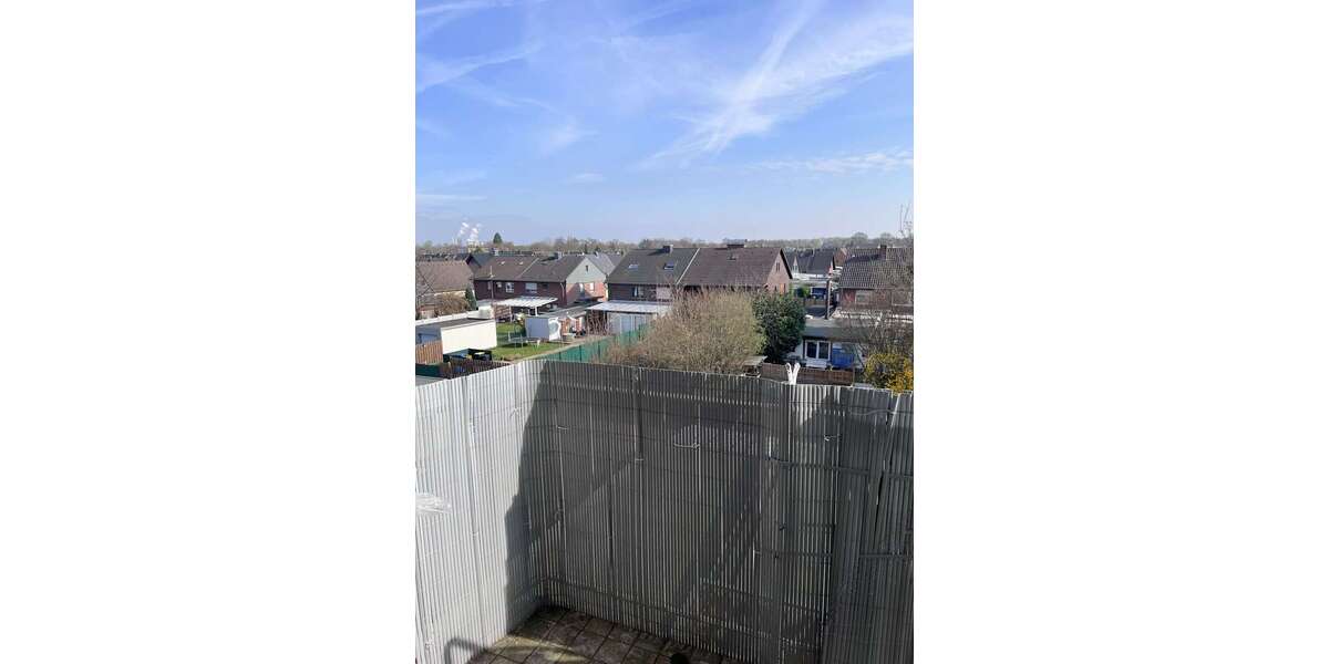 Etagenwohnung Bedburg - 4 Zimmer, 90 m&sup2;, 850&euro; | Angebot:26326778