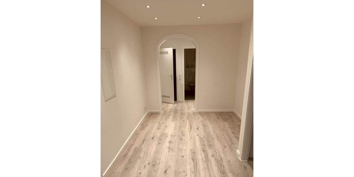 Zentrales Wohnen mit 2 Balkonen nähe Wehrhahn! 4 zimmer