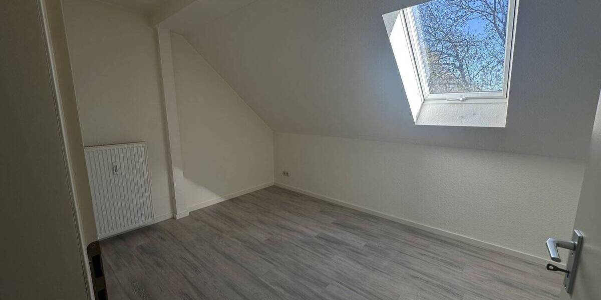 Mehrfamilienhaus, Wohnhaus Mönchengladbach Mülfort - 7 Zimmer, 193 m&sup2;, 349.000&euro; | Angebot:26454206