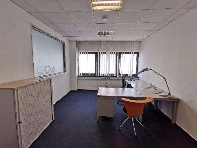 All-Inclusive Bürofläche im modernen Center - 247 Zugang, sofort verfügbar zimmer