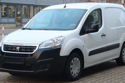 Peugeot Partner 225.000 km 5.600 € Mönchengladbach 41066