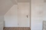 Dachgeschoßwohnung Dormagen Broich - 3 Zimmer, 67 m&sup2;, 950&euro; | Angebot:26431158