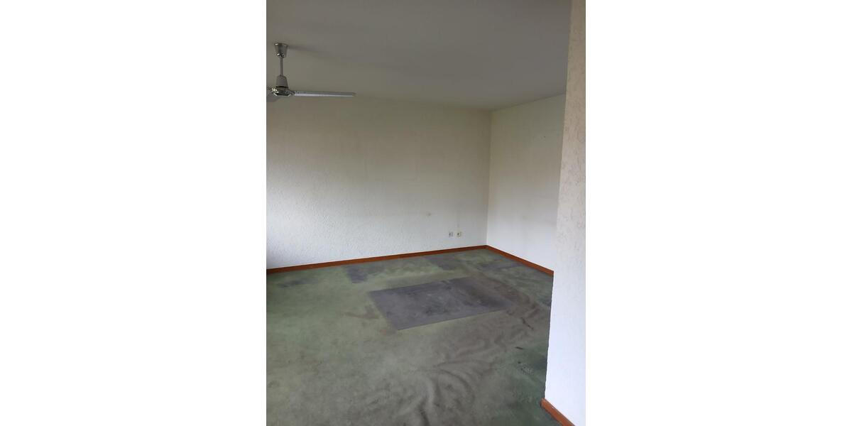 Etagenwohnung Viersen Hülsdonk - 3 Zimmer, 80 m&sup2;, 135.000&euro; | Angebot:25235878