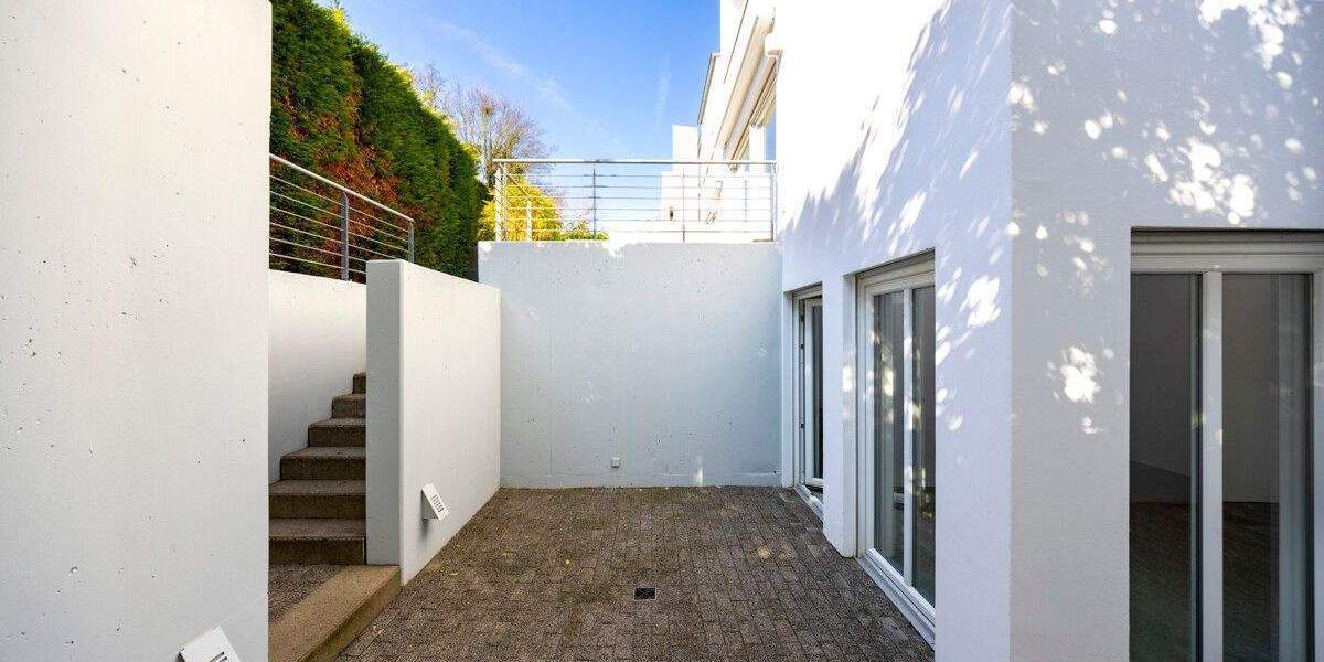 Einfamilienhaus Meerbusch / Lank-Latum Lank-Latum - 5 Zimmer, 217 m&sup2;, 980.000&euro; | Angebot:25802999