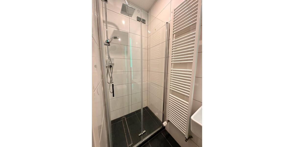 Etagenwohnung Düsseldorf Oberbilk - 2 Zimmer, 36 m&sup2;, 1.190&euro; | Angebot:26461492
