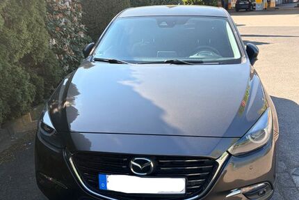 Mazda 3 147.400 km 12.100 &euro; Mönchengladbach 41239