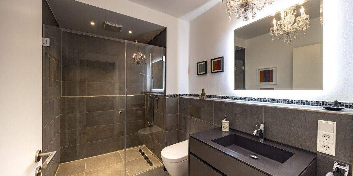 Etagenwohnung Düsseldorf Pempelfort - 4 Zimmer, 154 m&sup2;, 1.590.000&euro; | Angebot:24812110