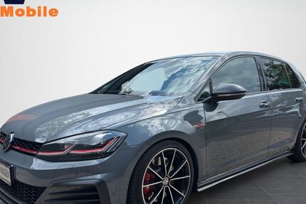 VW Golf 110.000 km 22.999 &euro; Düsseldorf 40472
