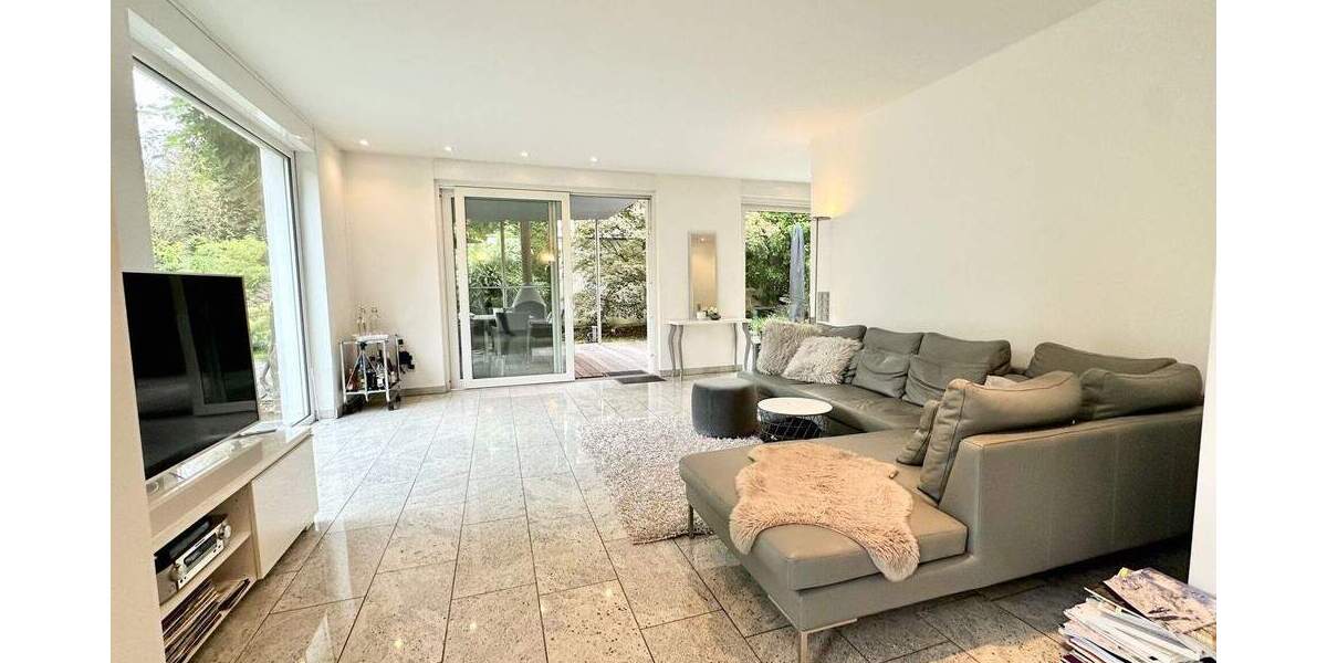 Mehrfamilienhaus, Wohnhaus Düsseldorf Garath - 1 Zimmer, 350 m&sup2;, 1.690.000&euro; | Angebot:24873714