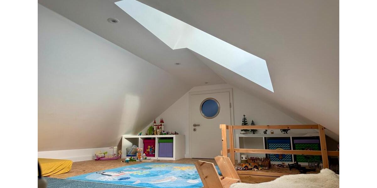 Familienhaus - kernsaniert, mit Sport- und Spielkonzept 6 zimmer