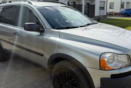 Volvo XC90 330.000 km 3.900 &euro; Bedburg (bei Köln) 50181