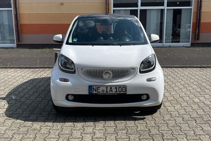 Smart ForTwo 71.560 km 11.999 &euro; Dormagen 41542