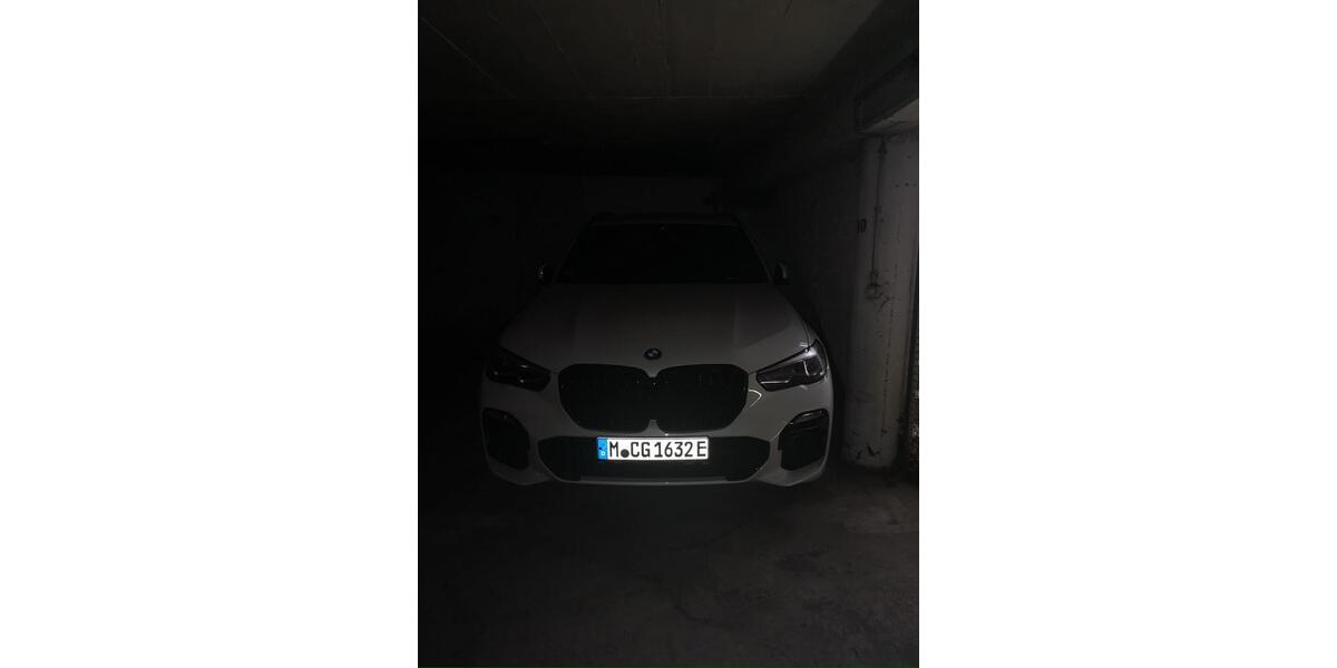 Garagen / Stellplätze Düsseldorf Oberbilk - 90&euro; | Angebot:26348569