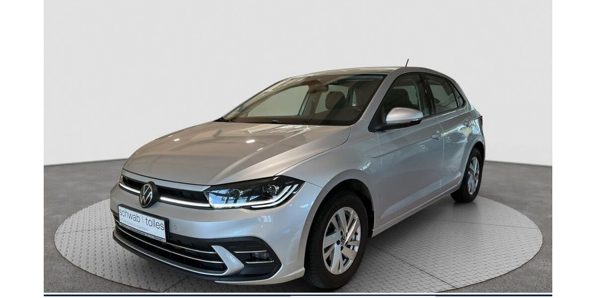 VW Polo 8.761 km 24.845 &euro; Neuss 41469